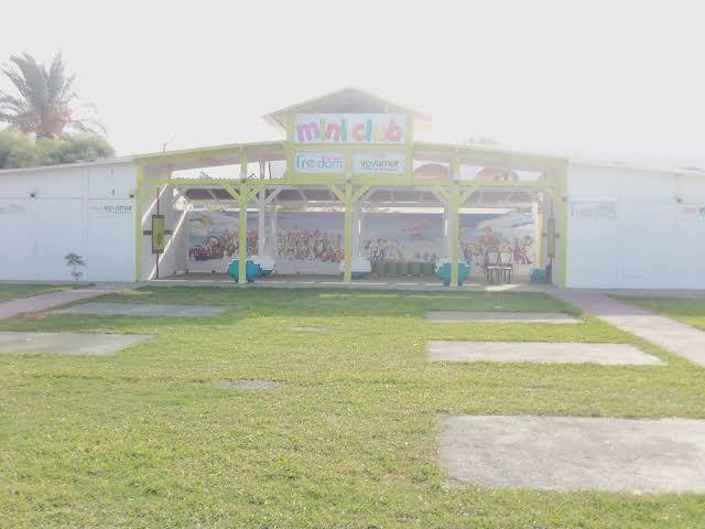 La playa hotel club