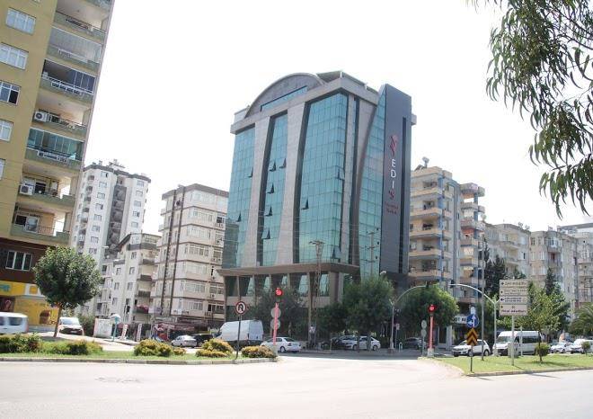 Edis premier hotel