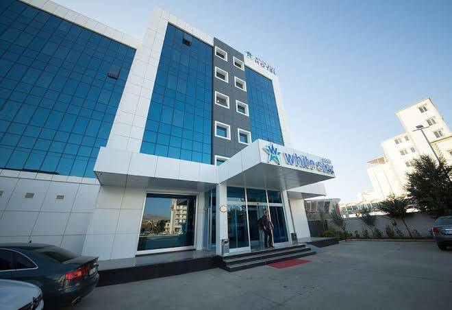 White star hotel