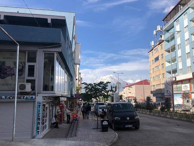 Hotel ararat