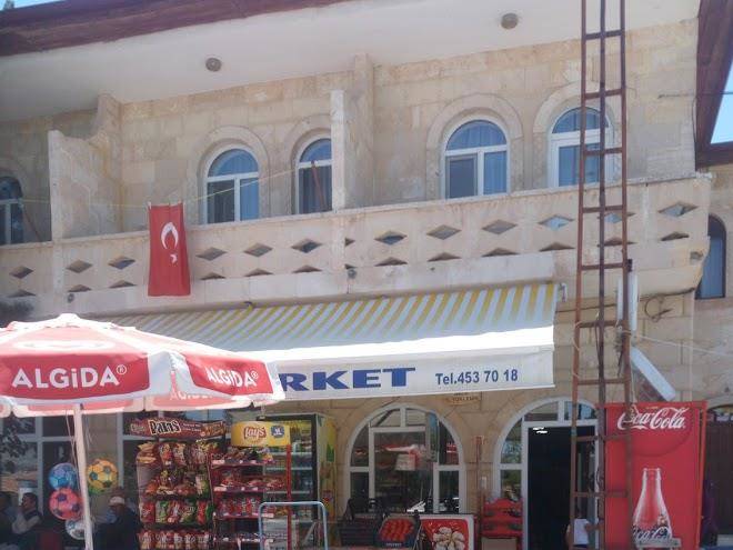 Akar market