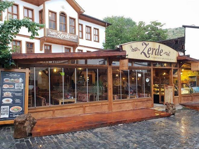 Zerde konak