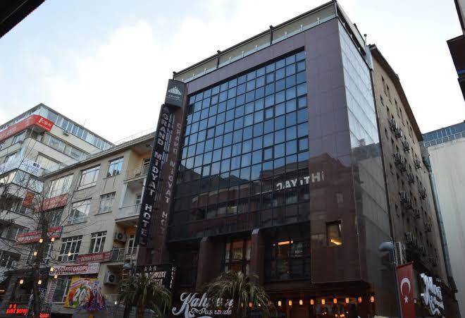 Grand midyat hotel