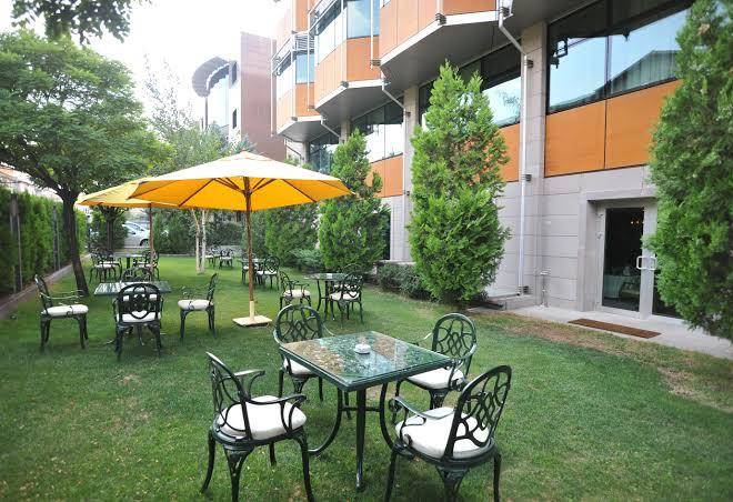 Hotel Midi Restoran Image