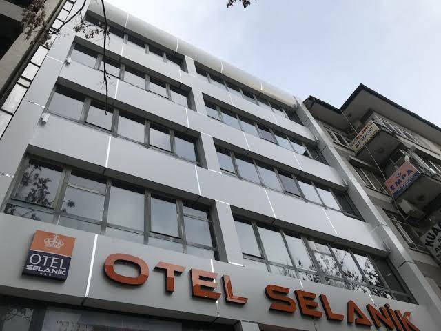Otel selanik