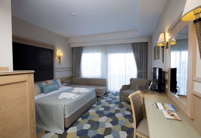 Fame residence lara & spa