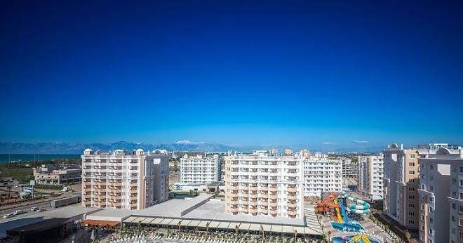 Lara family club hotel