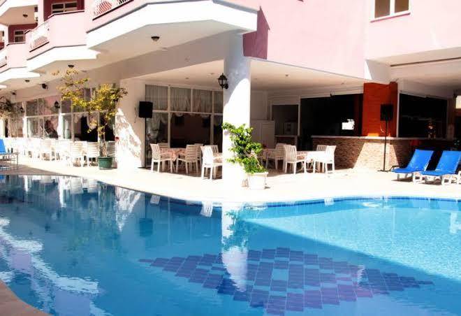 Bella rose suit otel