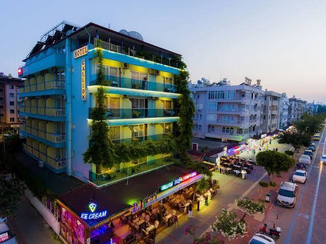 Gallion hotel