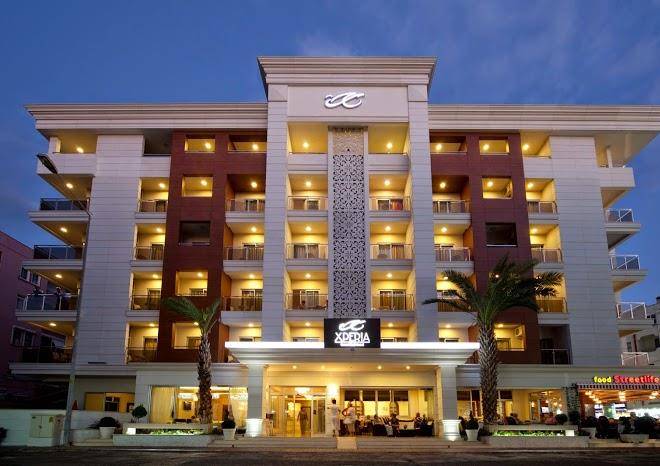 Xperia grand bali hotel