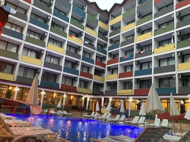 Viva beach otel