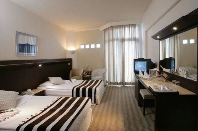 Green max hotel