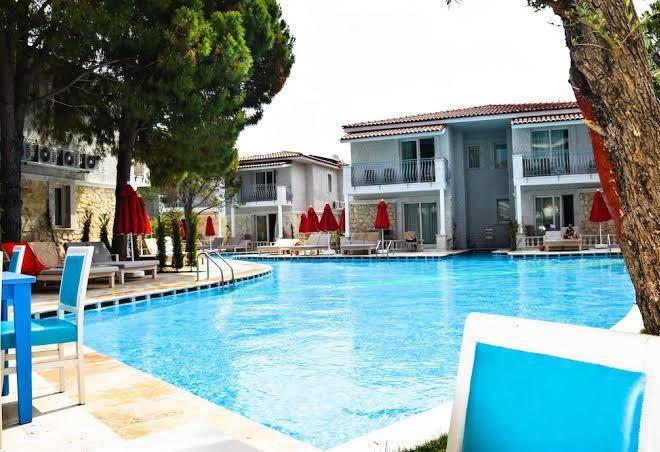 Lyra resort & spa