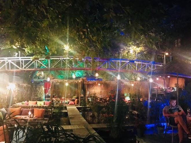 Paradise otel cafe restaurant