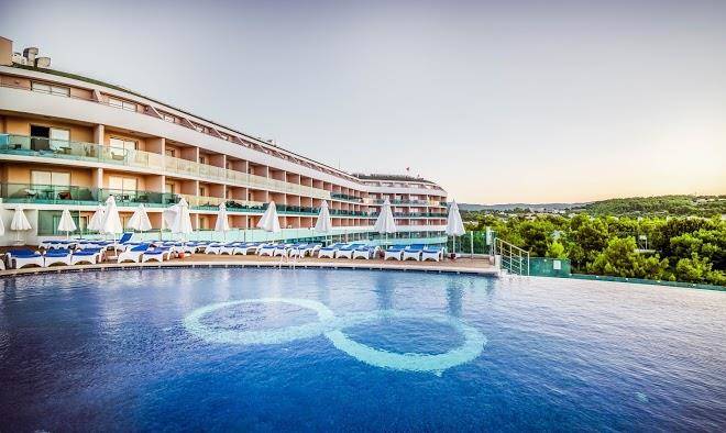 Water planet hotel ve aquapark