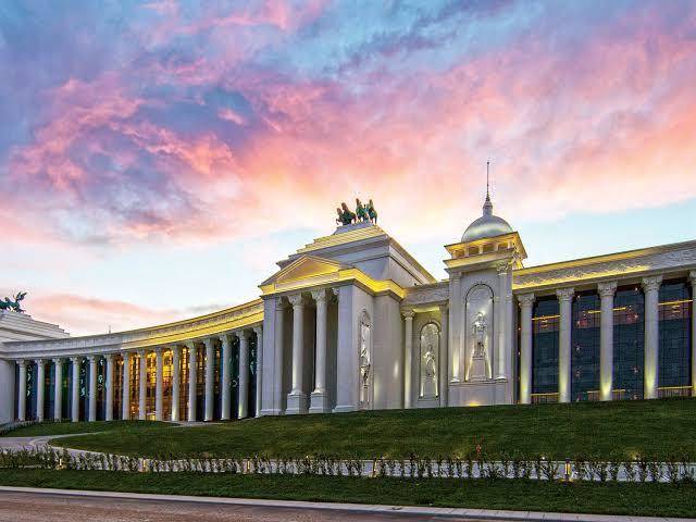 The land of legends kingdom hotel