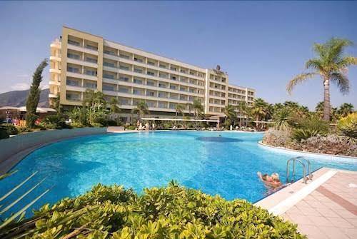 Presa di finica hotel & suites