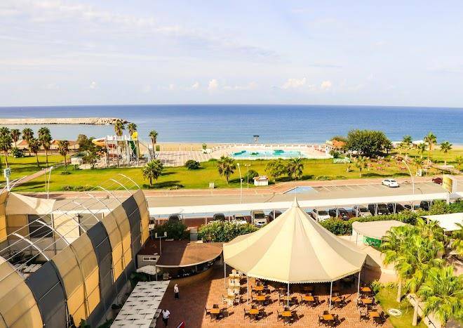 Grand akca otel