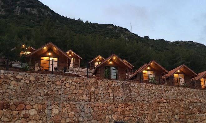 Ali's bungalow