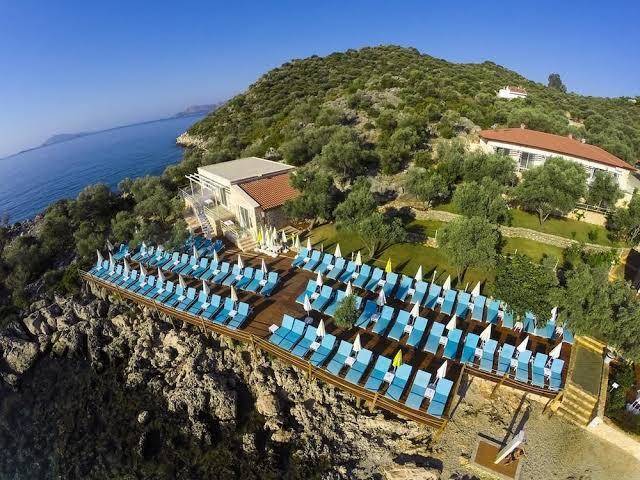 Blanca beach hotel