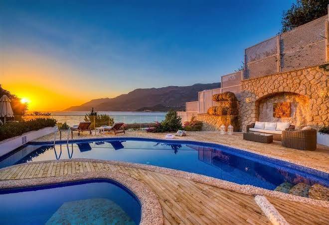 Peninsula Gardens Hotel Adults Only Image