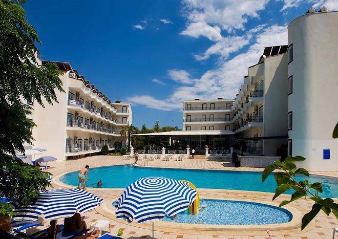 Ares blue hotel
