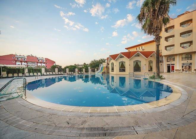 Larissa inn hotel