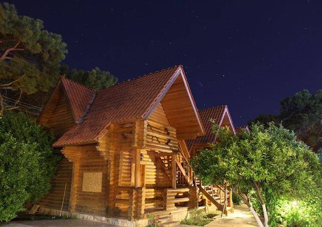 Woodline hotel