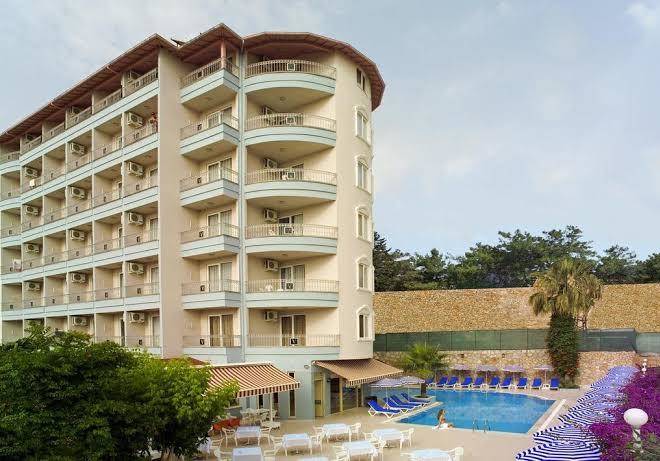 Vital beach otel