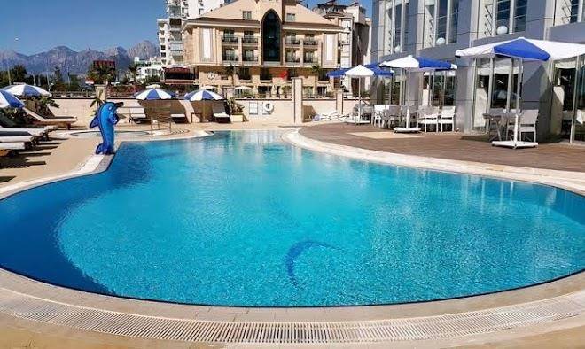 Blue garden hotel