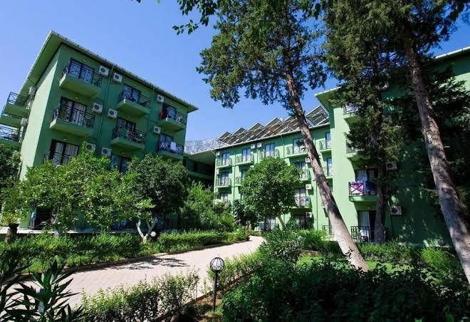 Larissa hotel