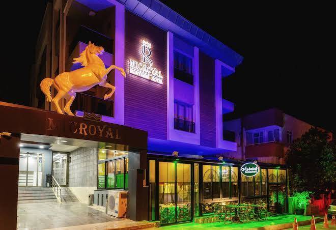 Microyal hotel