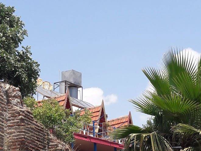 Antonios motel