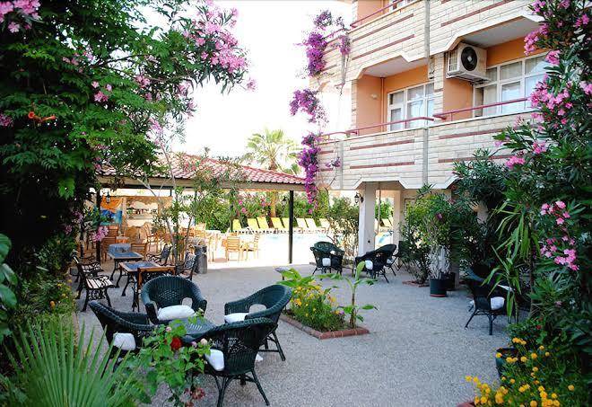Beyaz saray hotel