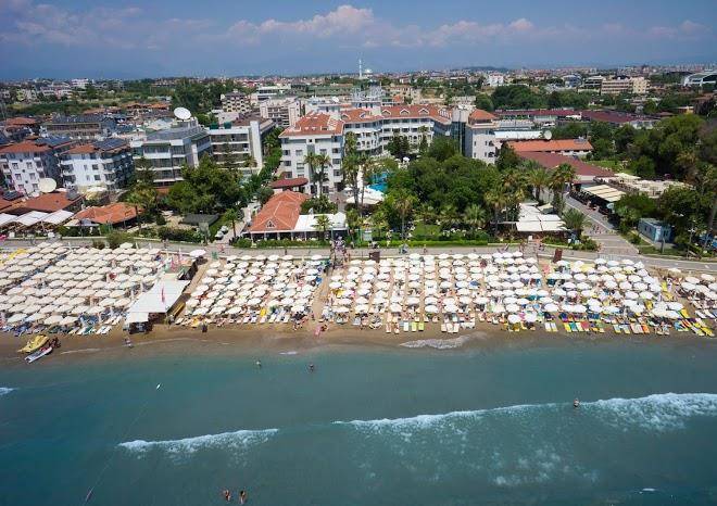 Hotel side star beach