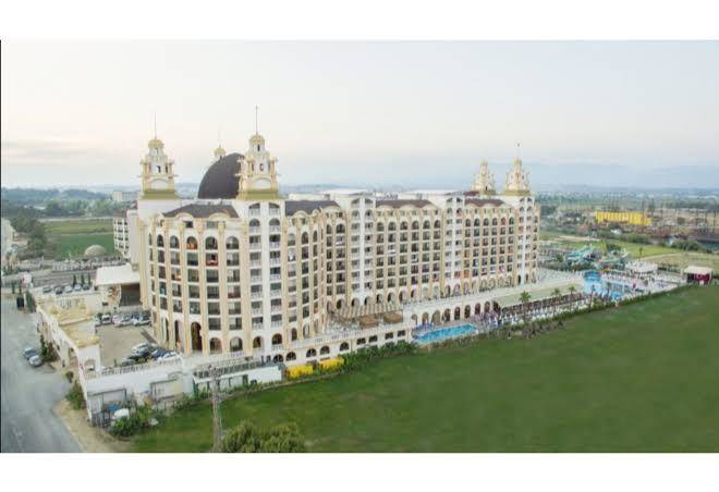 J'adore deluxe hotel & spa