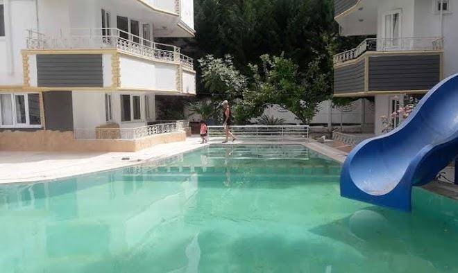 Life garden hotel