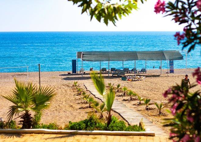 Naz beach bungalow