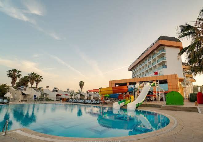 Throne nilbahir resort & spa