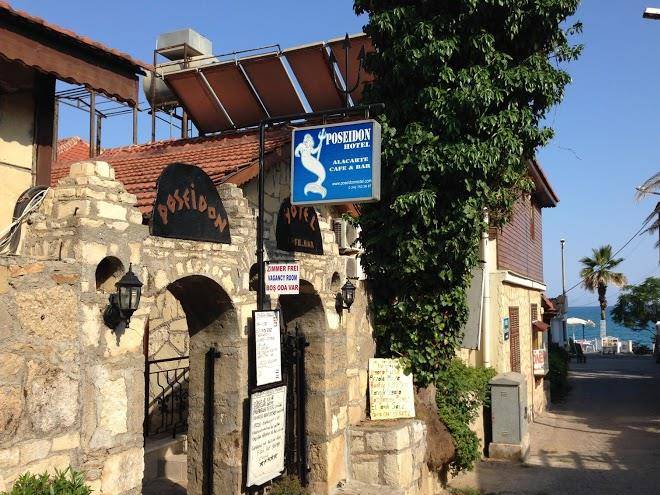 Poseidonhotelside