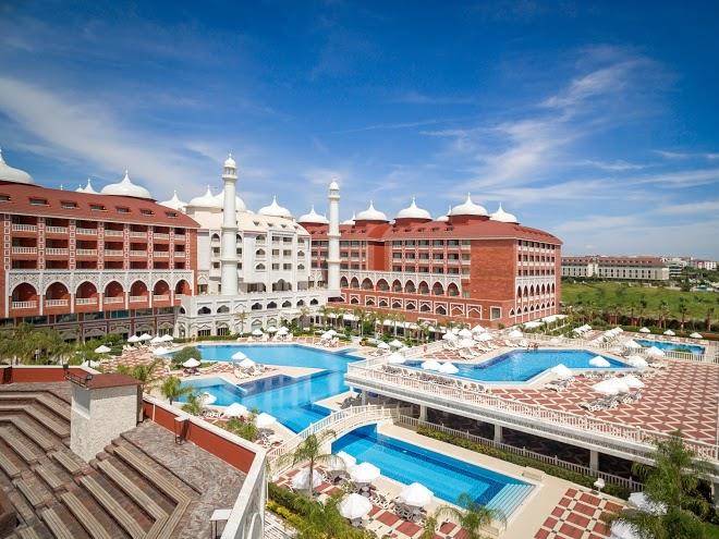 Royal Taj Mahal Hotel Image