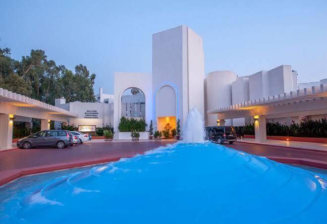 Seven seas hotel blue