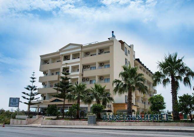 Side Town Hotel Image