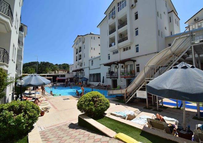 Smile park hotel