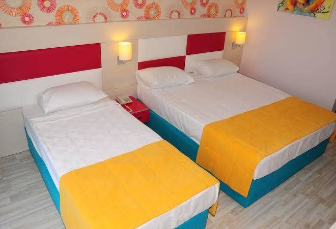Blue paradise side hotel
