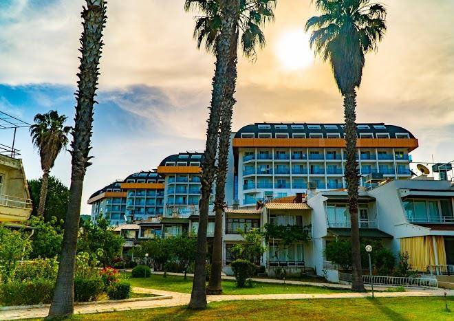 Throne beach resort & spa