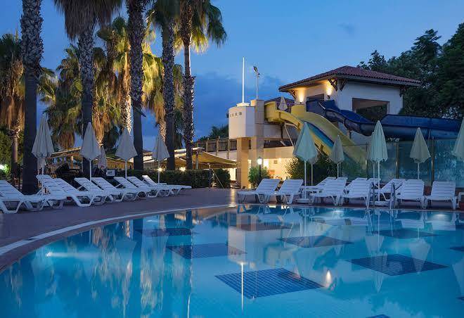 Trendy palm beach hotel