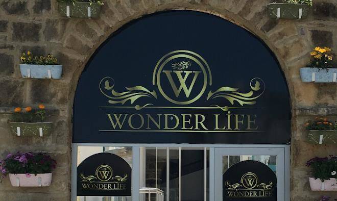 Wonder life hotel