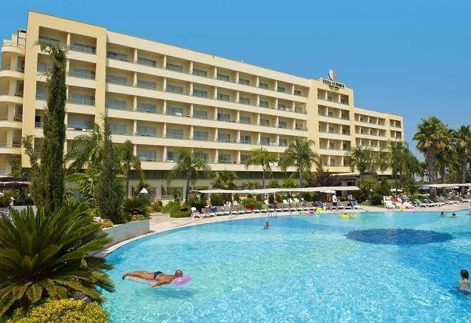 Presa di finica hotel & suites