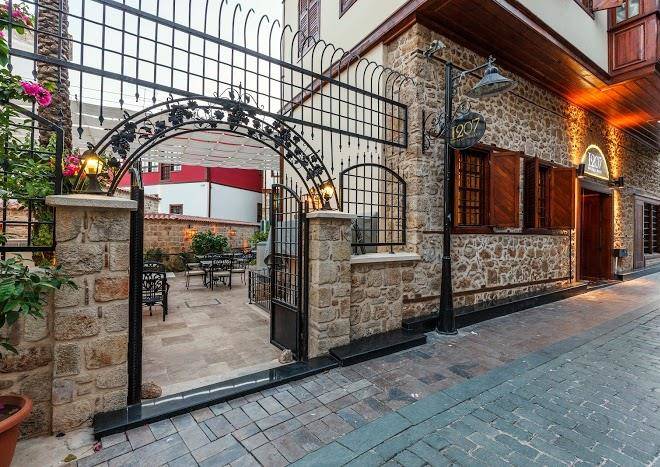 1207 boutique hotel
